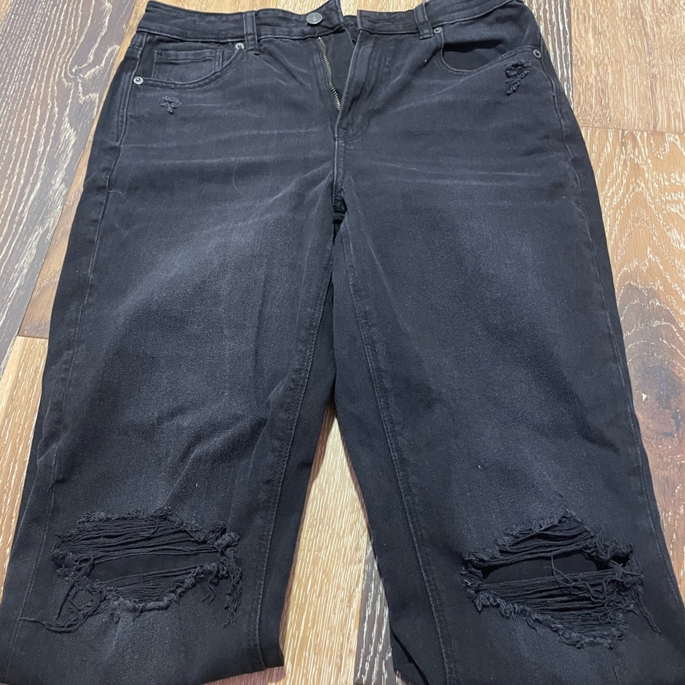 3 pairs of American Eagle jeans